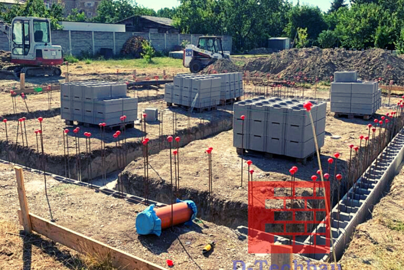 Stavba domu v Rakúsku - RD Vrab21 Kittsee - Murovanie debniacich tvárnic Stavba domu v Rakúsku - RD Vrab21 Kittsee - Murovanie debniacich tvárnic